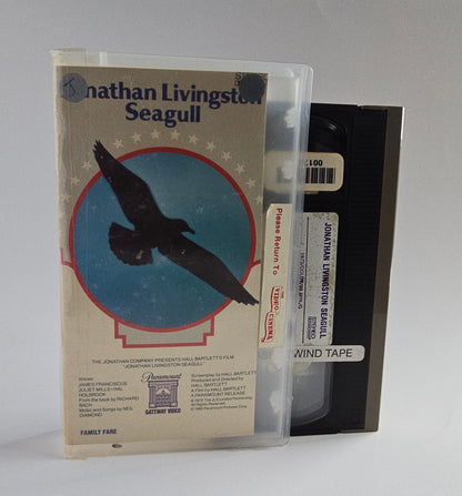 Jonathan Livingston Seagull front cover.